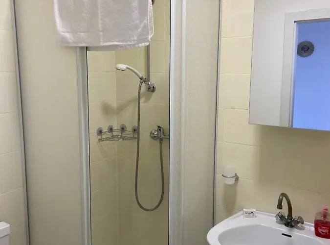 Victoria Hotel Unterburg am Klopeiner See